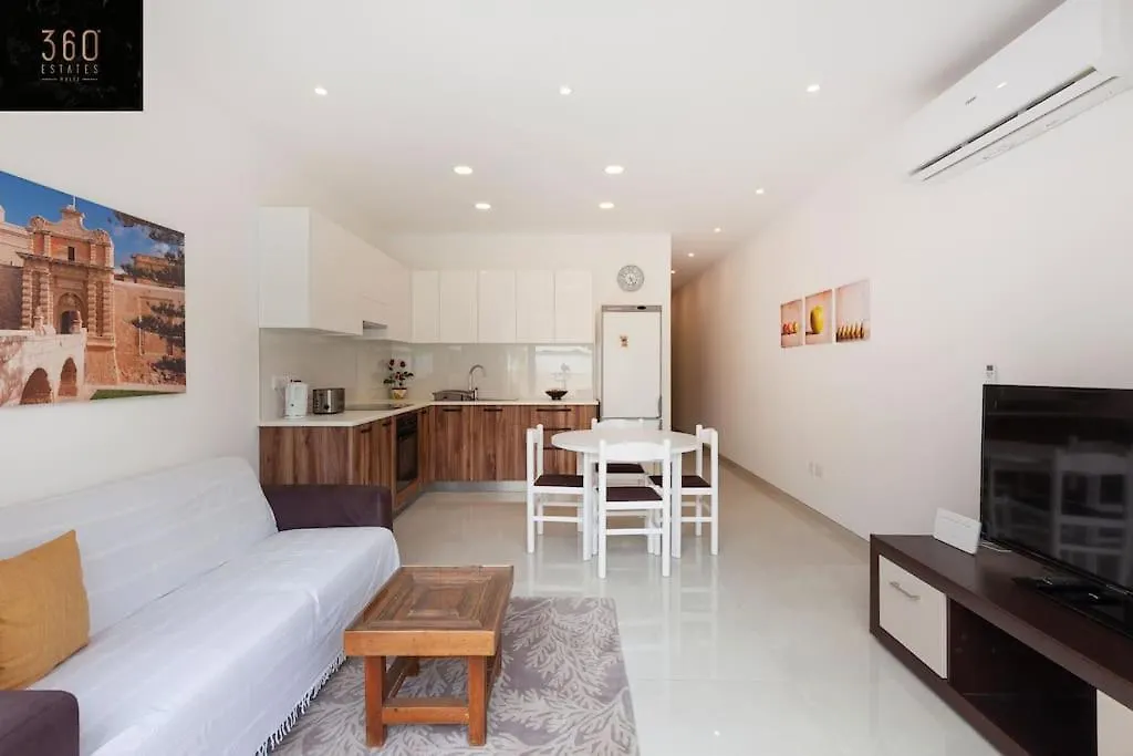 Comfy Apt With Terrace, 5 Mins To Sliema Ferries By 360 Estates Gzira 0*,  Malta