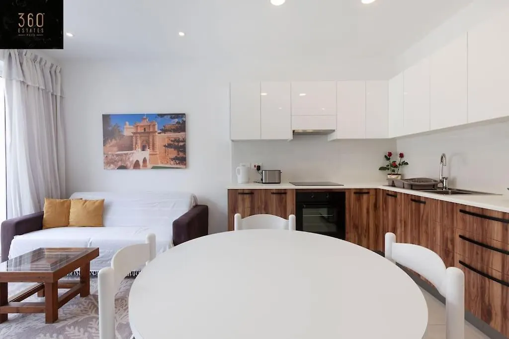 Comfy Apt With Terrace, 5 Mins To Sliema Ferries By 360 Estates Gzira 0*,